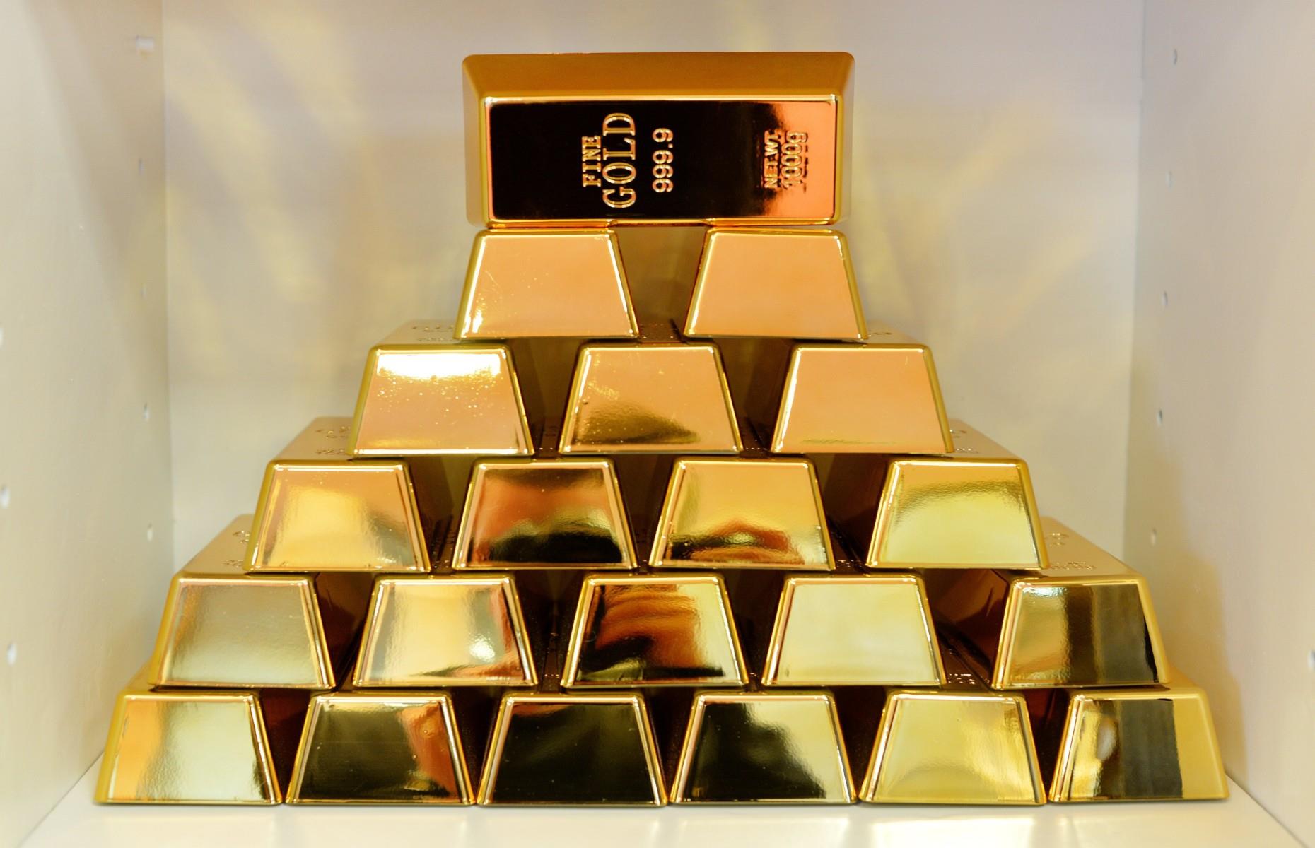 Gold: $59.50 (£49.43) per gram